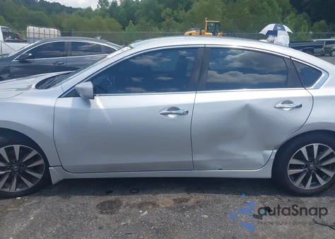 2017 Nissan Altima 2.5 Sv из США, поврежденный, VIN 1N4AL3AP5HC268339